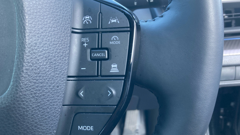 Toyota Prius 2.0 PHEV Design 5dr CVT Hatchback